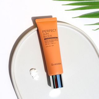 Perfect Sun Block – Kem chống nắng không trôi  Dr. HEDISON – 50 ml