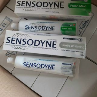 Kem đánh răng Sensodyne 160g (Chuẩn Trung) giá sỉ