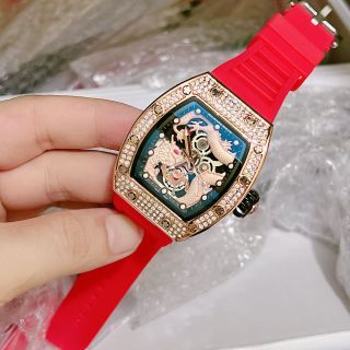 Richatds millesaler mẫu nam mặt trồng siêu sang