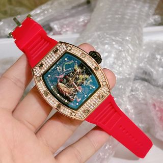 Richatds millesaler mẫu nam mặt trồng siêu sang