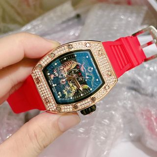 Richatds millesaler mẫu nam mặt trồng siêu sang