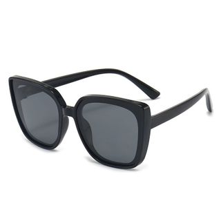Kính thời trang form lớn cho bé chống bụi, chống tia Uv bảo vệ mắt dành cho bé từ 7-15 tuổi mã 0011