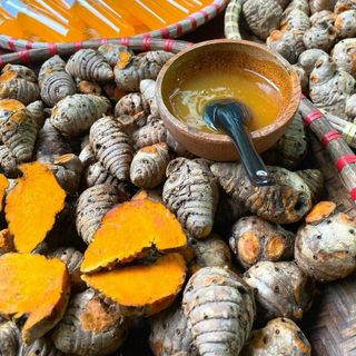 Sữa rửa mặt nghệ tươi