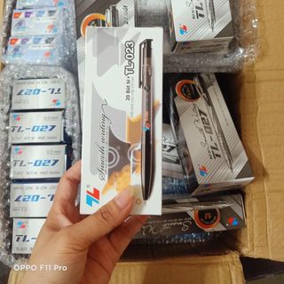 Bút bi thiên long ngòi to 0.8mm hộp 20 chiếc