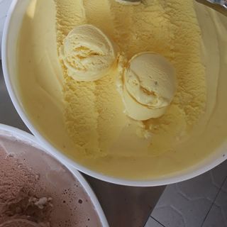 Kem Ký Đủ Vị Hộp 6 Lít