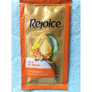 Dầu xả Rejoice siêu mềm mượt dây 12 gói (60 dây / thùng)