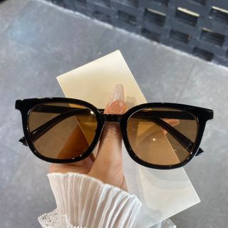 Mắt kính râm mát thời trang đi ngày và đêm siêu ngầu trẻ trung kính chống nắng gọng vuông ôm mắt chuẩn UV400 232