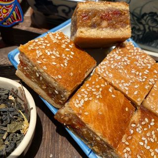 BÁNH XÀ LAM NGUYỆT QUẾ, KHÁM PHÁ HƯƠNG VỊ MỚI - WINNIE HOUSE