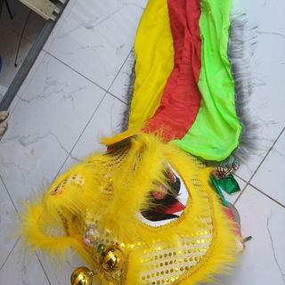 Đầu lân kèm đuôi có đèn