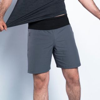 Quần Đùi Nam Chạy Bộ Running Giúp Chạy Tốc Độ Nhanh Hơn, Cao Cấp Chính Hãng Livan Sport , hợp tác phân phối Top1Sport