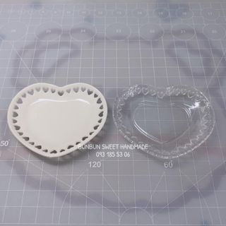 đĩa nhựa trái tim mini làm mô hình đồ chơi, handmade