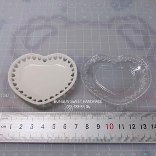 đĩa nhựa trái tim mini làm mô hình đồ chơi, handmade
