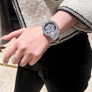 Đồng hồ nữ mới mặt xoay siêu sang