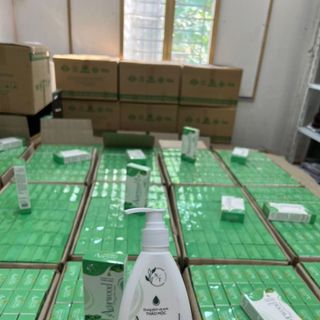 Dung dịch vệ sinh phụ Nữ Dung dịch vệ sinh Thảo Mộc [AGARWOOD] Trầu Không Trà Xanh