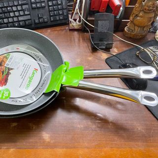 Chảo nhôm chống dính vân đá – đáy từ KG 663xs, kg663S, KG663M, KG663L, KG663C