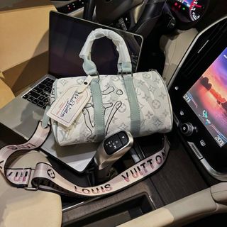 Túi xách quảng châu Trống - 01B3540 (Chuyên sỉ túi xách sll, balo, ví, thắt lưng, túi Laptop)