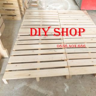 Giường gỗ thông pallet