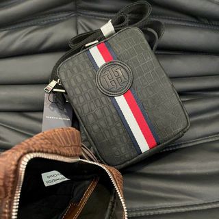 Túi xách quảng châu Túi Đeo Chéo - 08B3555 (Chuyên sỉ túi xách sll, balo, ví, thắt lưng, túi Laptop)
