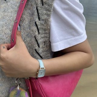 ĐỒNG HỒ NỮ CAO CẤP D/W NEW TREND 2023 XANH VUÔNG