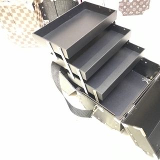 Cốp Trang Điểm Size 30cm 3Mâm dài mở lên