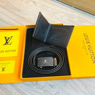 Túi xách quảng châu Bộ Thắt Lưng & Ví Nam Fullbox - 02B3582 (Chuyên sỉ túi xách sll, balo, ví, thắt lưng, túi Laptop)