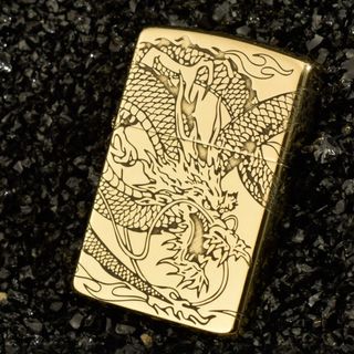 Zippo khắc hình