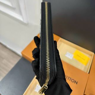Túi xách quảng châu Ví Zipper Bóng SP Fullbox - 09B3631 (Chuyên sỉ túi xách sll, balo, ví, thắt lưng, túi Laptop)