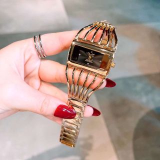 Đồng hồ nữ thời trang mới
