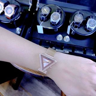 Đồng hồ Nữ đẹp lạ