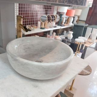 Chậu đá nguyên khối