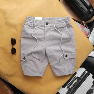 Quần short nam kaki cao cấp lưng thun túi hộp vải dày dặn, co giãn tốt và mặc tôn dáng giá tận Xưởng Sỉ Chỉ Từ 1 Ri