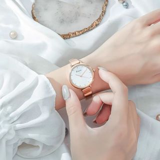 Đồng Hồ Nữ Kimio 6436 Vàng Mặt Tròn Sang Trọng