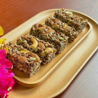 THANH GẠO LỨT MIX HẠT DINH DƯỠNG NHÀ LÀM 500G - WINNIE HOUSE
