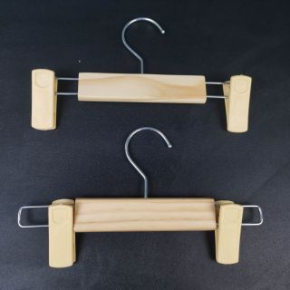 Móc gỗ trẻ em-Móc gỗ kẹp quần dài 24cm