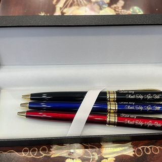 Bút kim loại cao cấp làm quà tặng (tặng hộp)