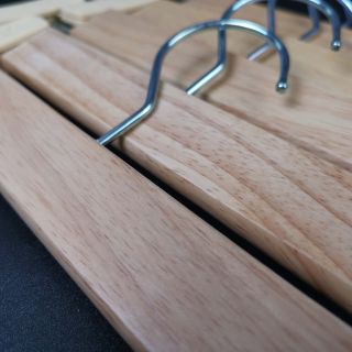 Móc gỗ quần-Móc kẹp gỗ cao su dài 28cm giá sỉ
