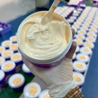 KEM BODY TRUYỀN TRẮNG RETINOL LAYA BEAUTY