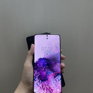 Samsung galaxy S20 Plus bản Mỹ 2 sim likenew 99% bảo hành 1 đổi 1,