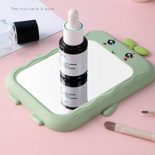 GƯƠNG BÉ MẦM ĐỂ BÀN