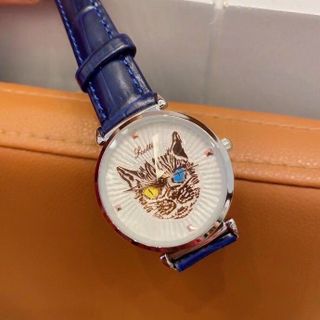 Đồng hồ nữ SCOTTIE 9074 có dây da dành cho các quý cô