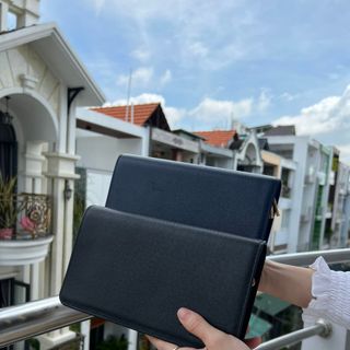 Clutch cầm tay 2 khoá taiga