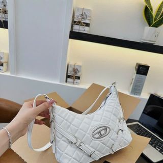 Túi xách quảng châu D Thêu Cắp Nách - 11B3679  (Chuyên sỉ túi xách sll, balo, ví, thắt lưng, túi Laptop)
