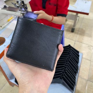 VÍ MINI VÂN GỖ DA BÒ