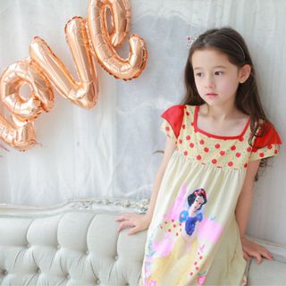 Váy mặc nhà in hình Bạch Tuyết cho bé