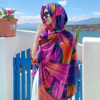 Khăn choàng đi biển phong cách boho