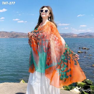 Khăn choàng đi biển phong cách boho