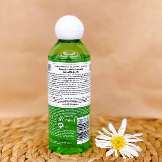 Dung Dịch Vệ Sinh Phụ Nữ Intimate Cúc La Mã ZIAJA Dịu Nhẹ Giúp Làm Sạch Và Khử Mùi Hôi 200ml