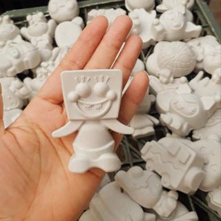 Tượng thạch cao tô màu giá rẻ mẫu dễ thương