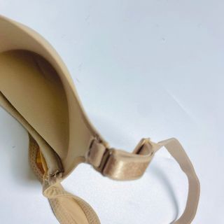 ÁO LÓT CHỮ U HỖ TRỢ NÂNG ĐẨY TẠO KHE