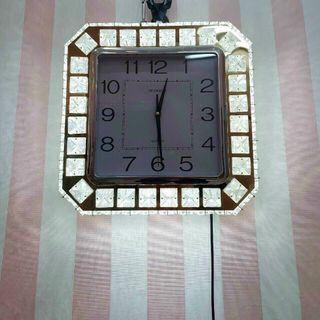 ĐỒNG HỒ TREO TƯỜNG CAO CẤP 4